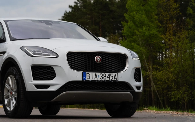 Jaguar E-Pace cena 93000 przebieg: 133000, rok produkcji 2018 z Białystok małe 436